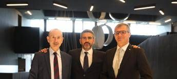 Fraccaro: Italia è potenza mondiale spaziale Fraccaro: Italia è potenza mondiale spaziale
